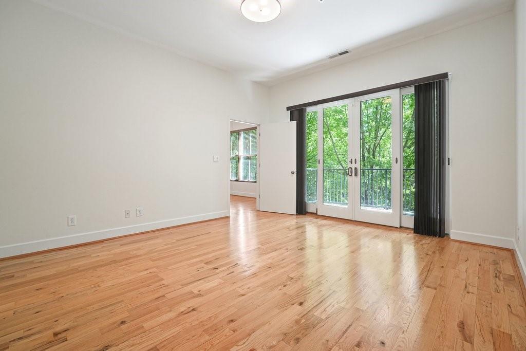 384 Ralph Mcgill Boulevard NE Unit 301