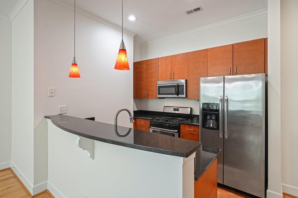 384 Ralph Mcgill Boulevard NE Unit 301