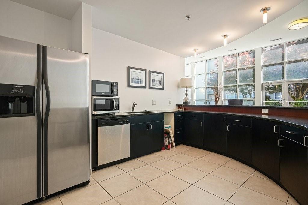 384 Ralph Mcgill Boulevard NE Unit 301
