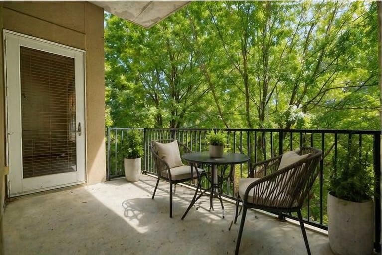 384 Ralph Mcgill Boulevard NE Unit 301