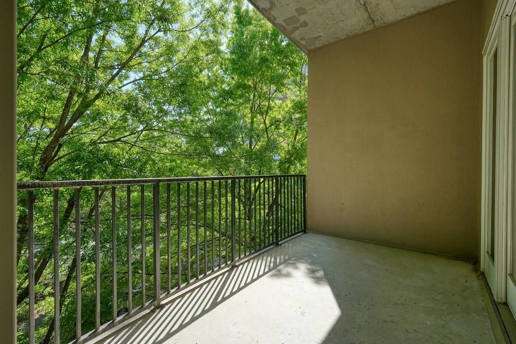 384 Ralph Mcgill Boulevard NE Unit 301