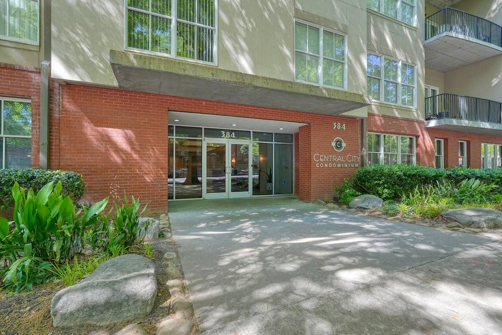 384 Ralph Mcgill Boulevard NE Unit 301
