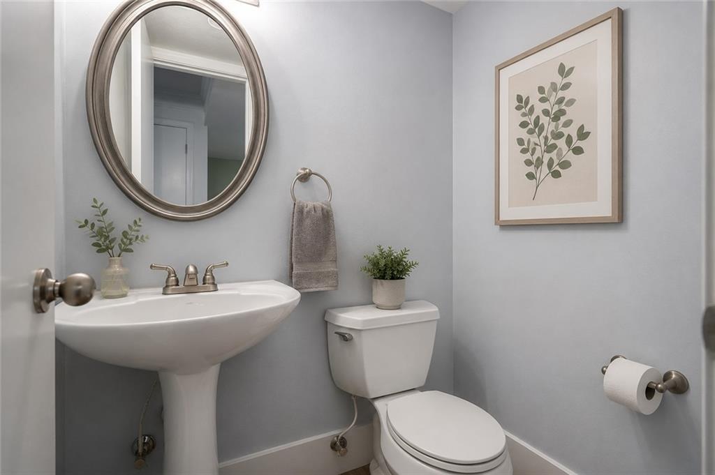 3180 Seven Pines Court Unit 101