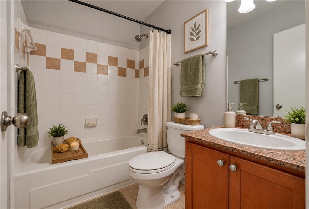 3180 Seven Pines Court Unit 101