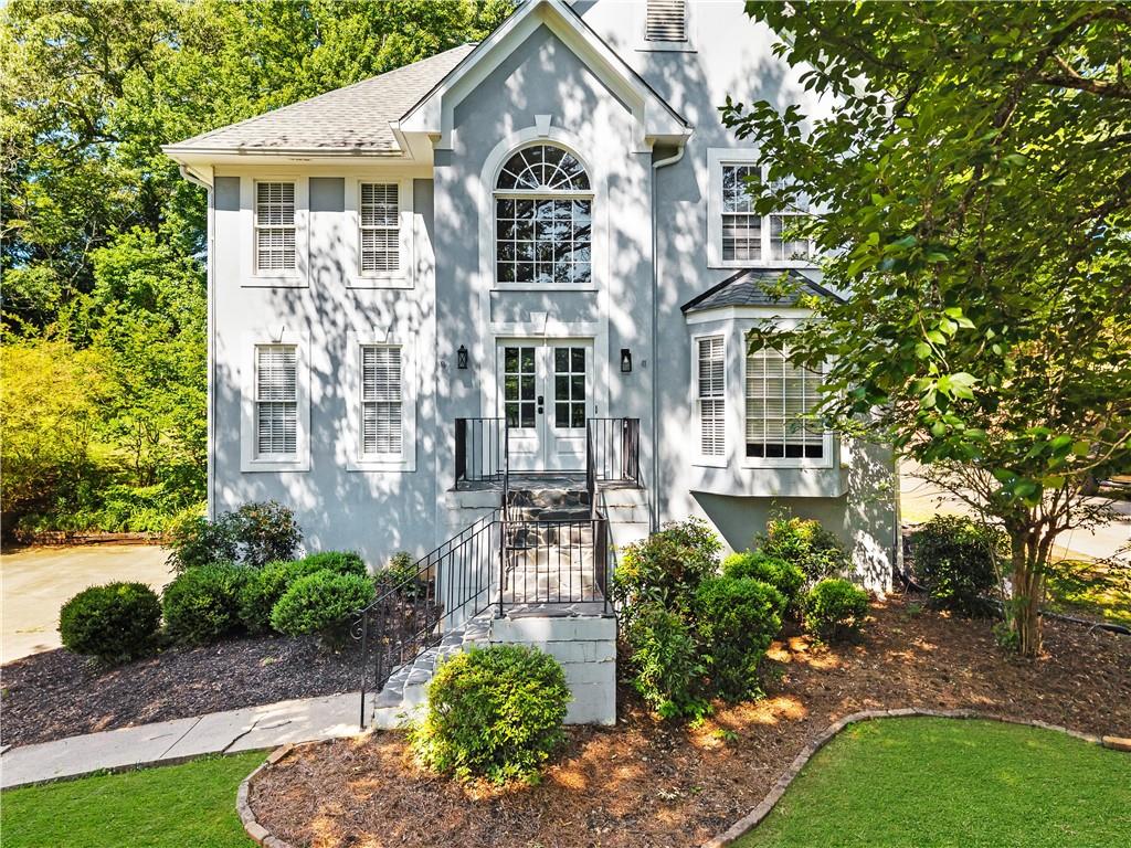 608 Adam Circle