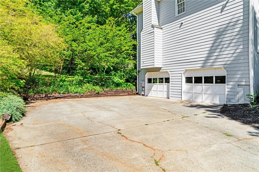 608 Adam Circle