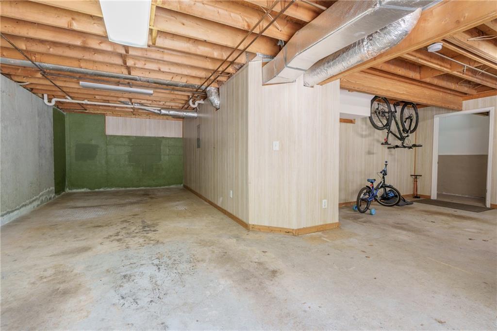 608 Adam Circle