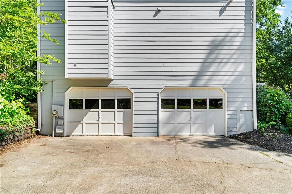 608 Adam Circle