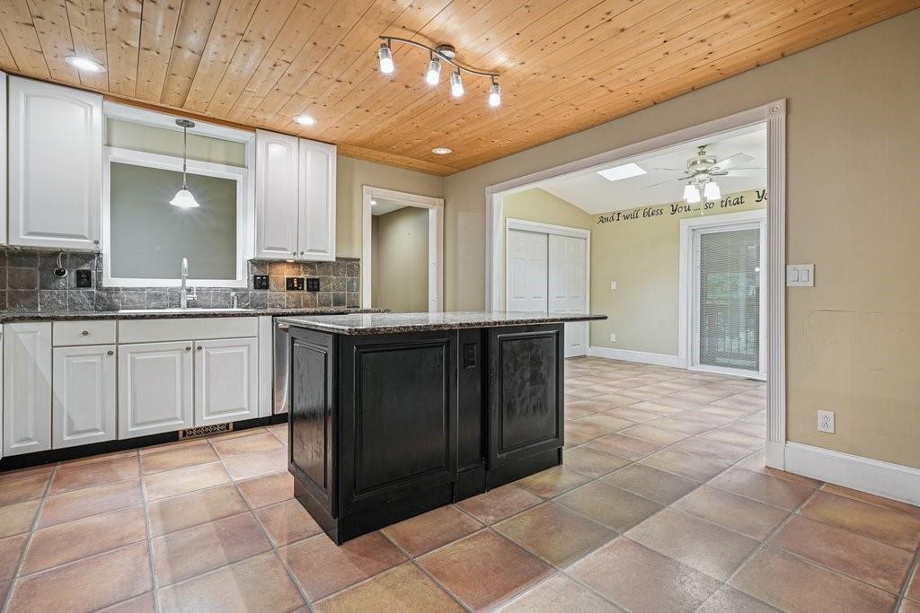 3620 Brookhill Circle