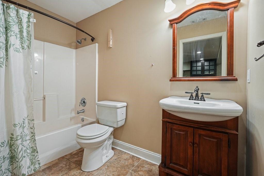 3620 Brookhill Circle