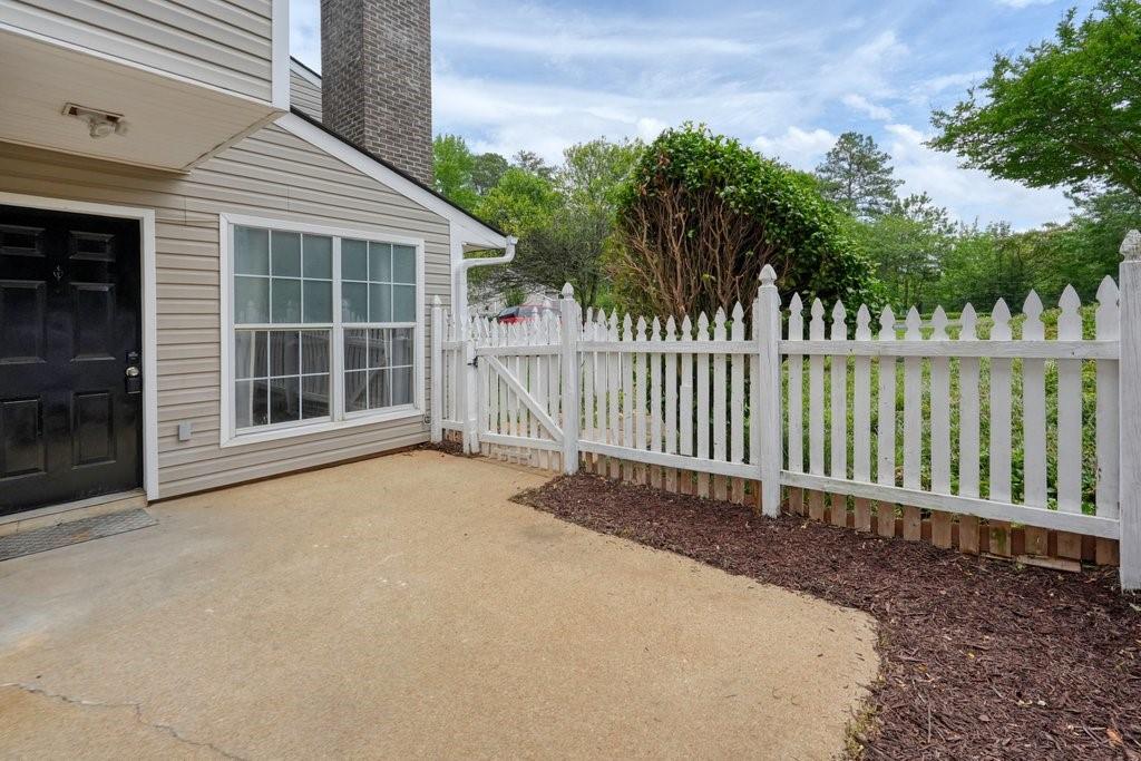551 Summit Lane SW