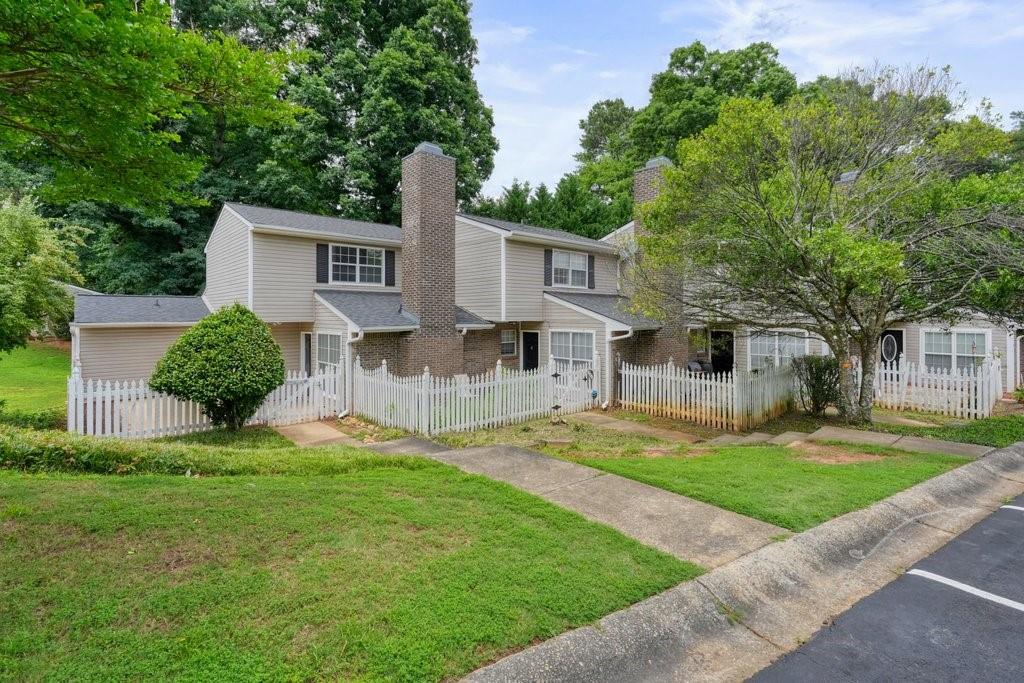 551 Summit Lane SW
