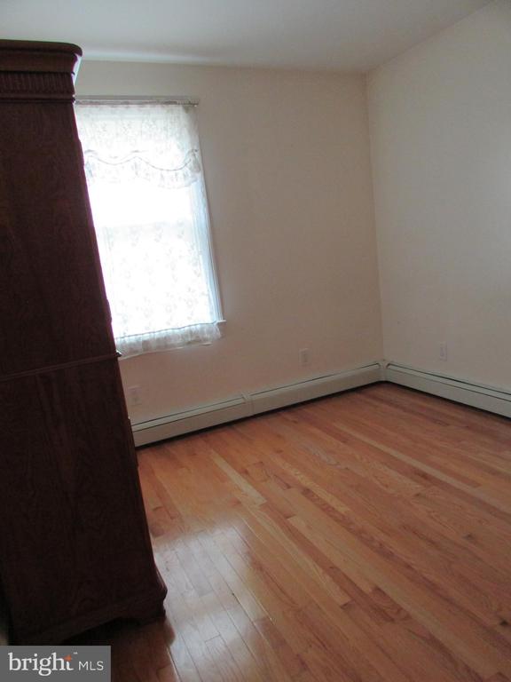 1207 LOGAN AVENUE