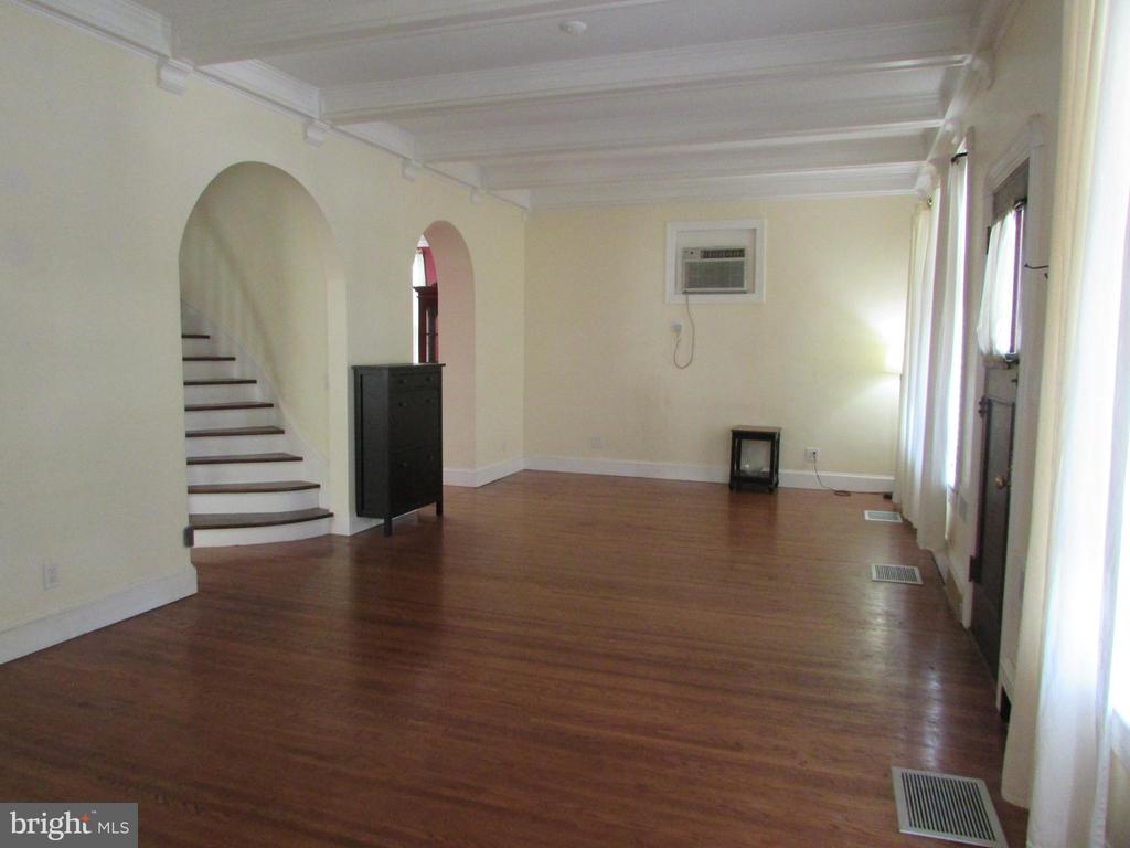 1207 LOGAN AVENUE