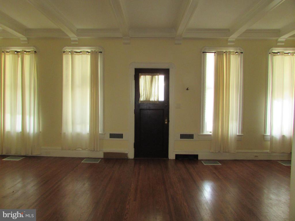 1207 LOGAN AVENUE
