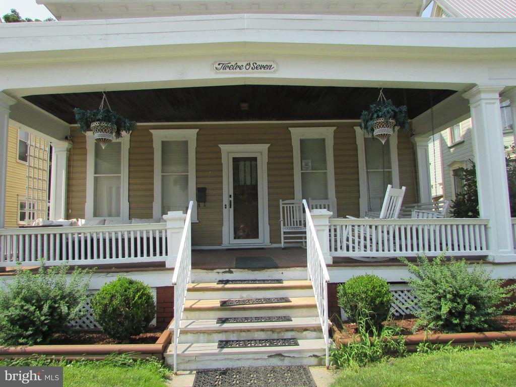 1207 LOGAN AVENUE