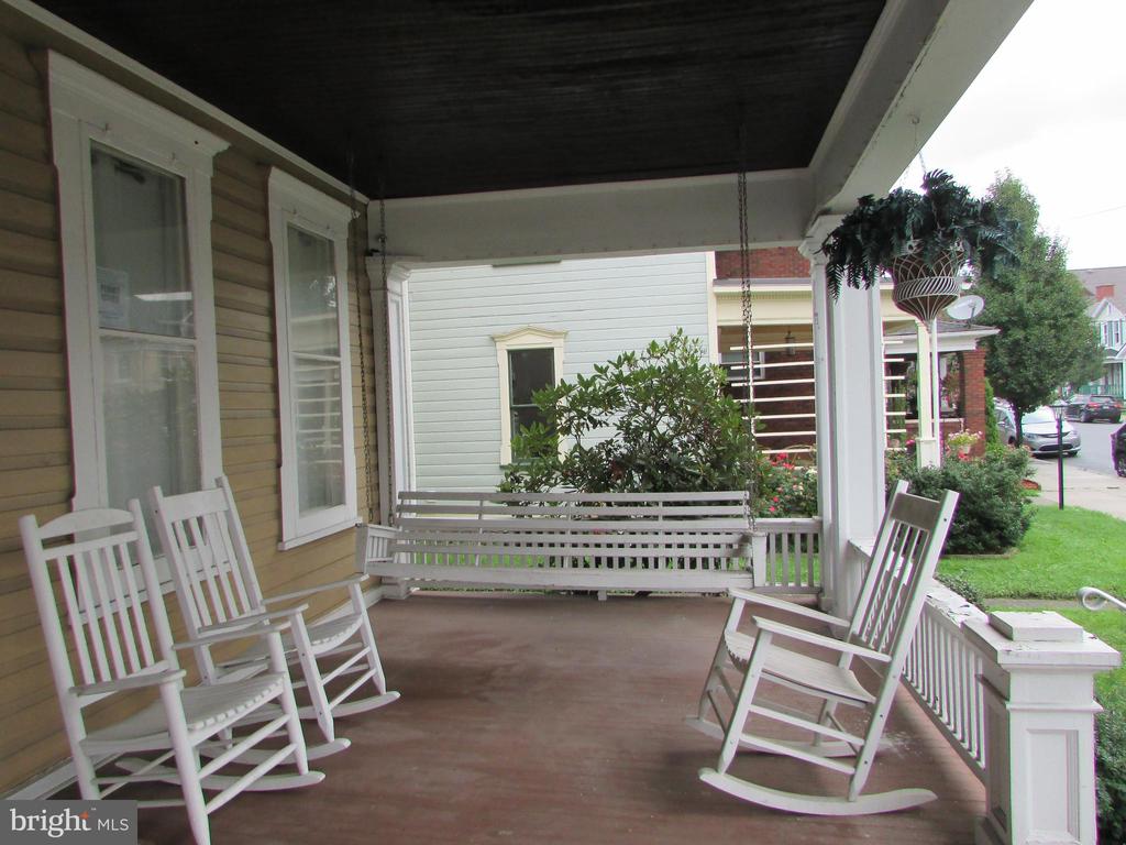1207 LOGAN AVENUE