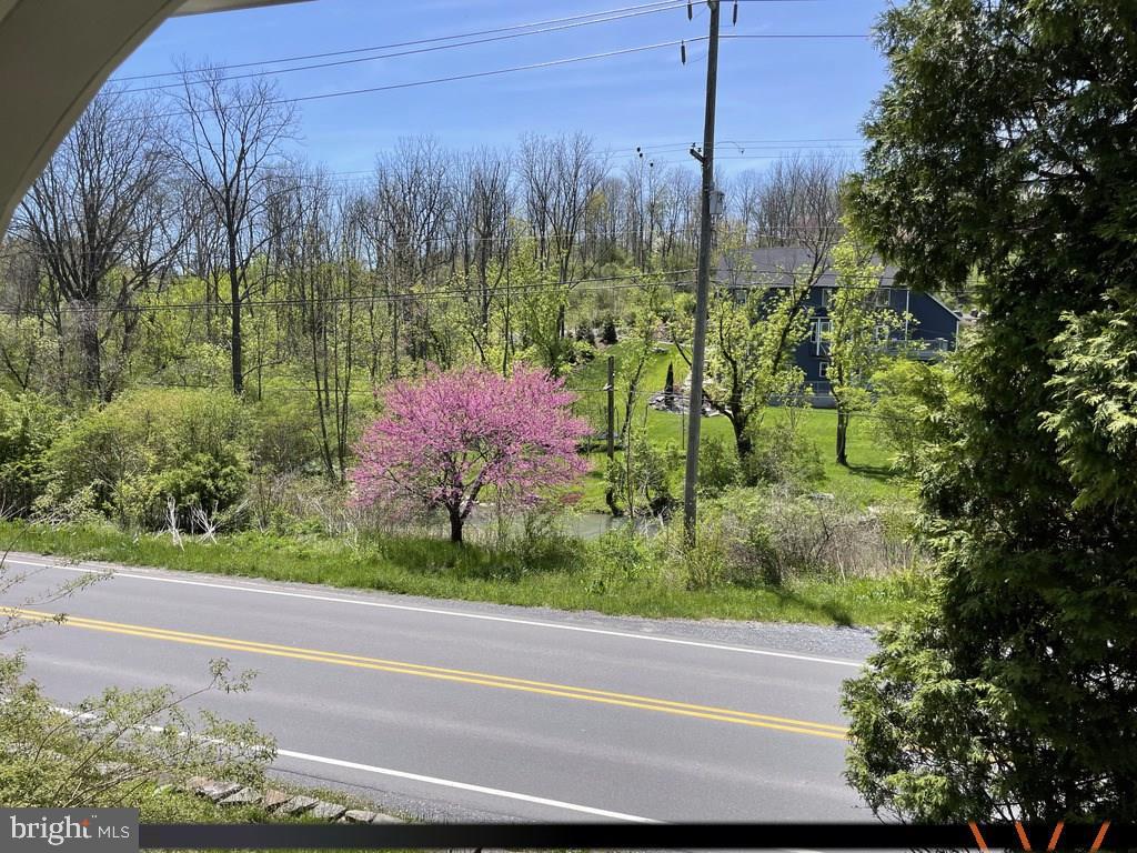 200 HOUSERVILLE ROAD