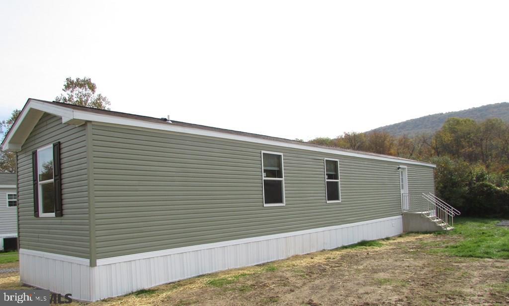 382 HAWK LANE