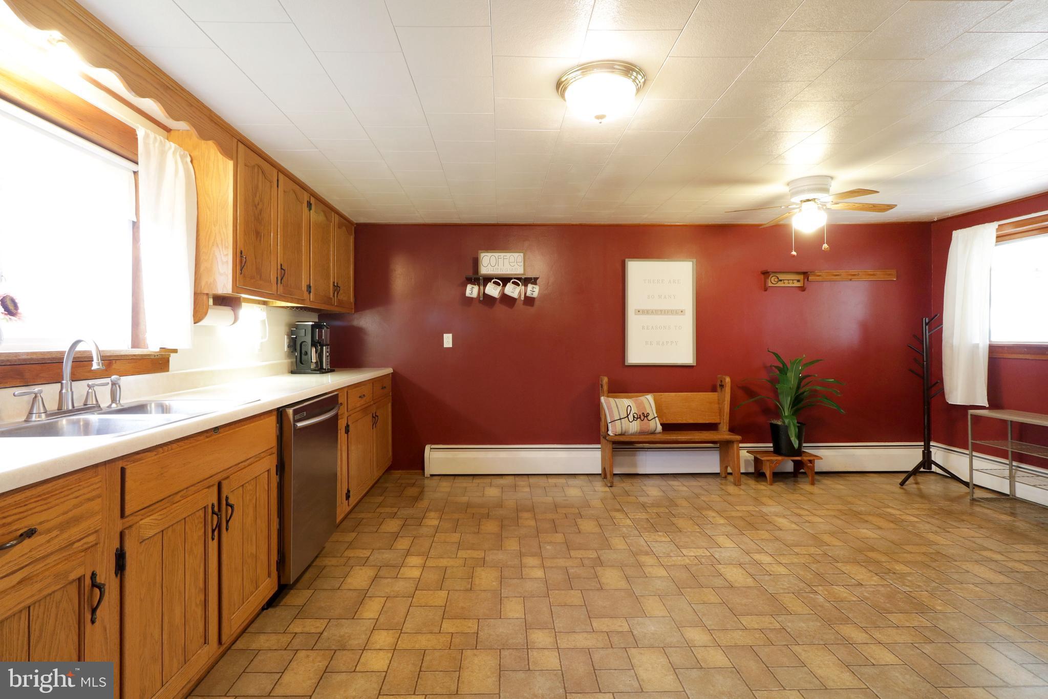 4055 NITTANY VALLEY DRIVE