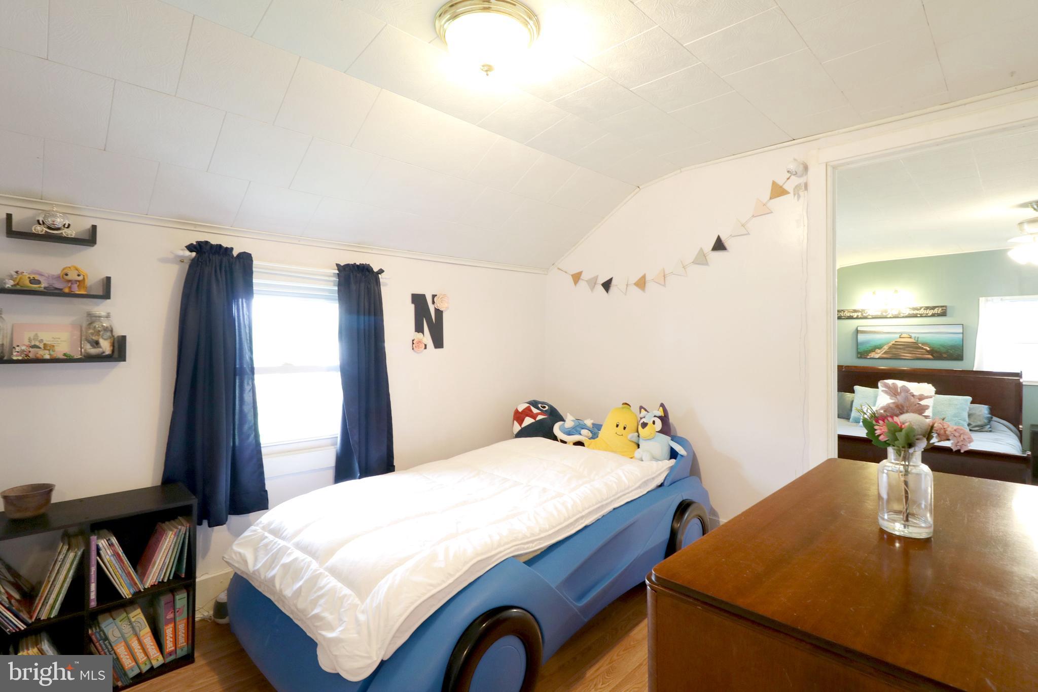 4055 NITTANY VALLEY DRIVE