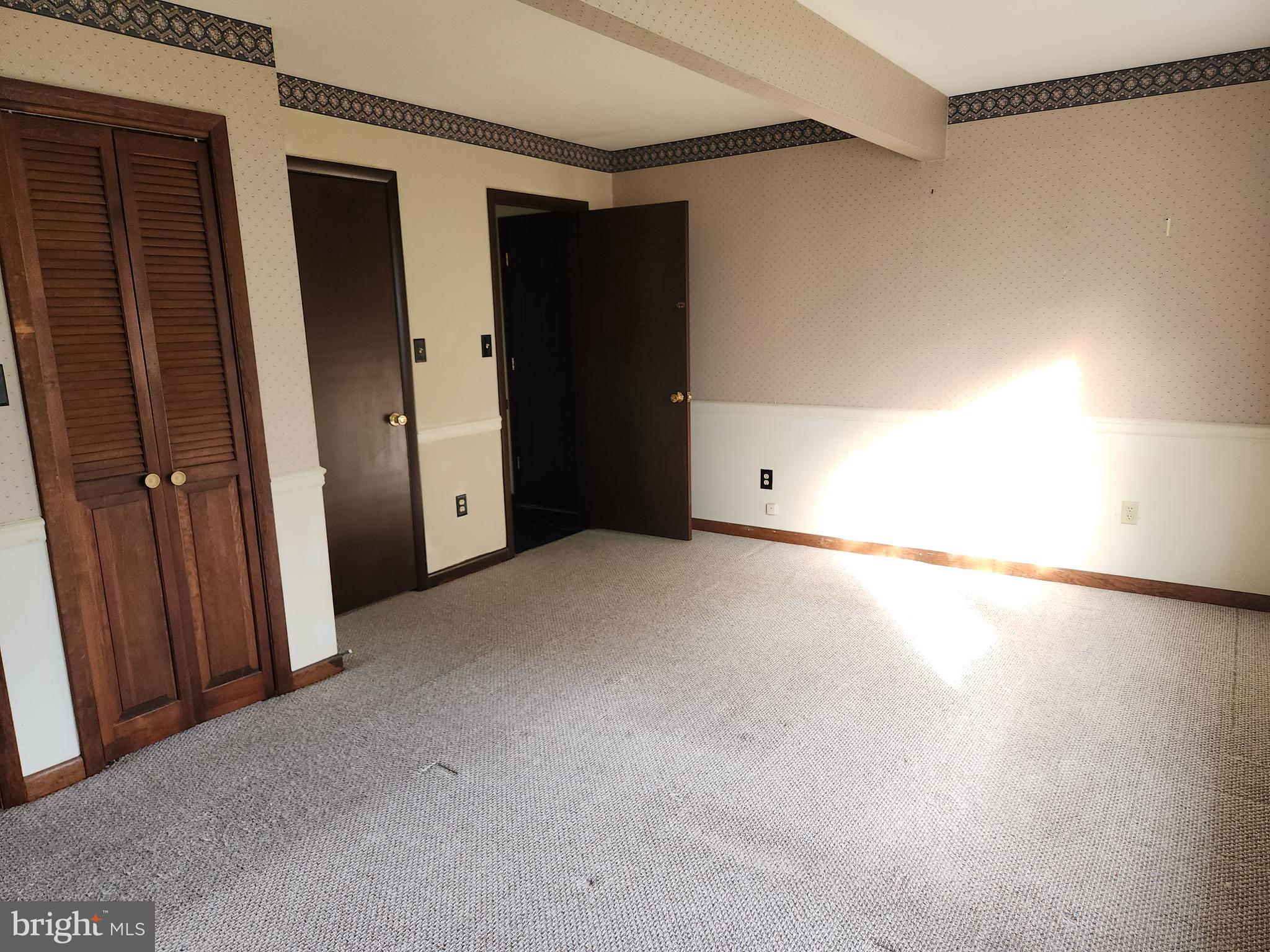 1172 SMITHFIELD CIRCLE