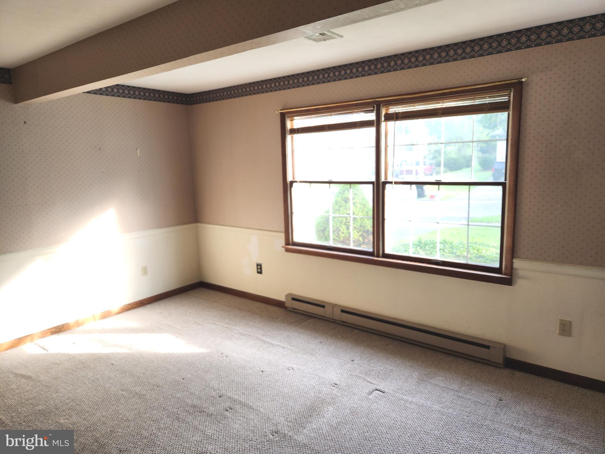 1172 SMITHFIELD CIRCLE