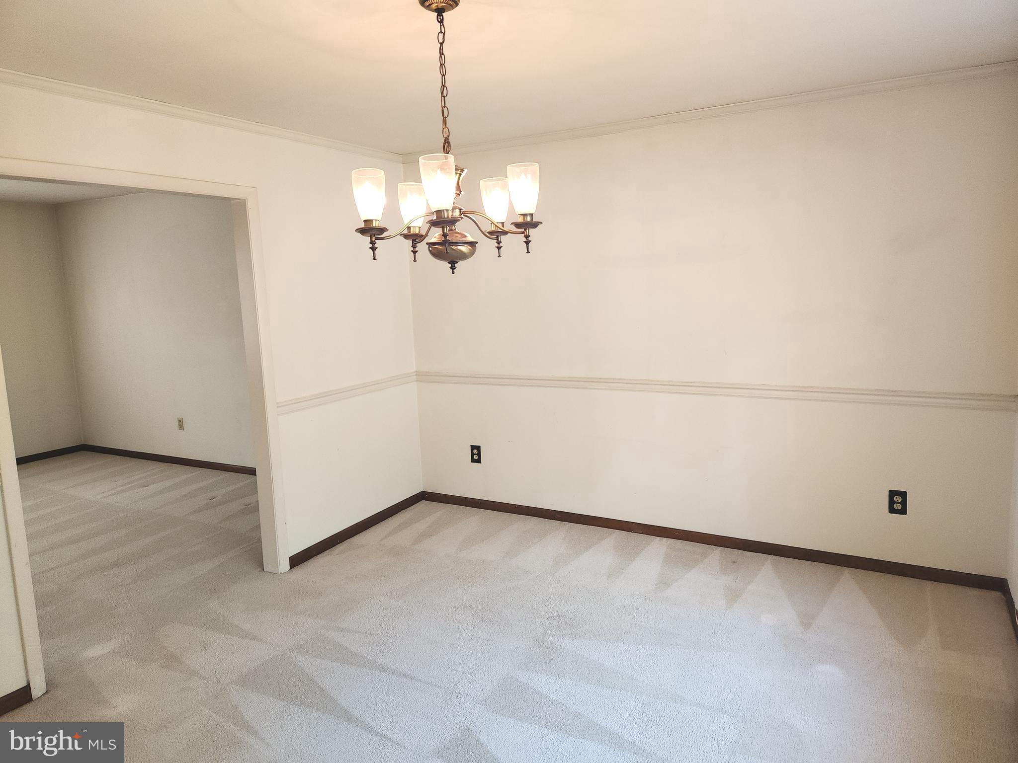 1172 SMITHFIELD CIRCLE