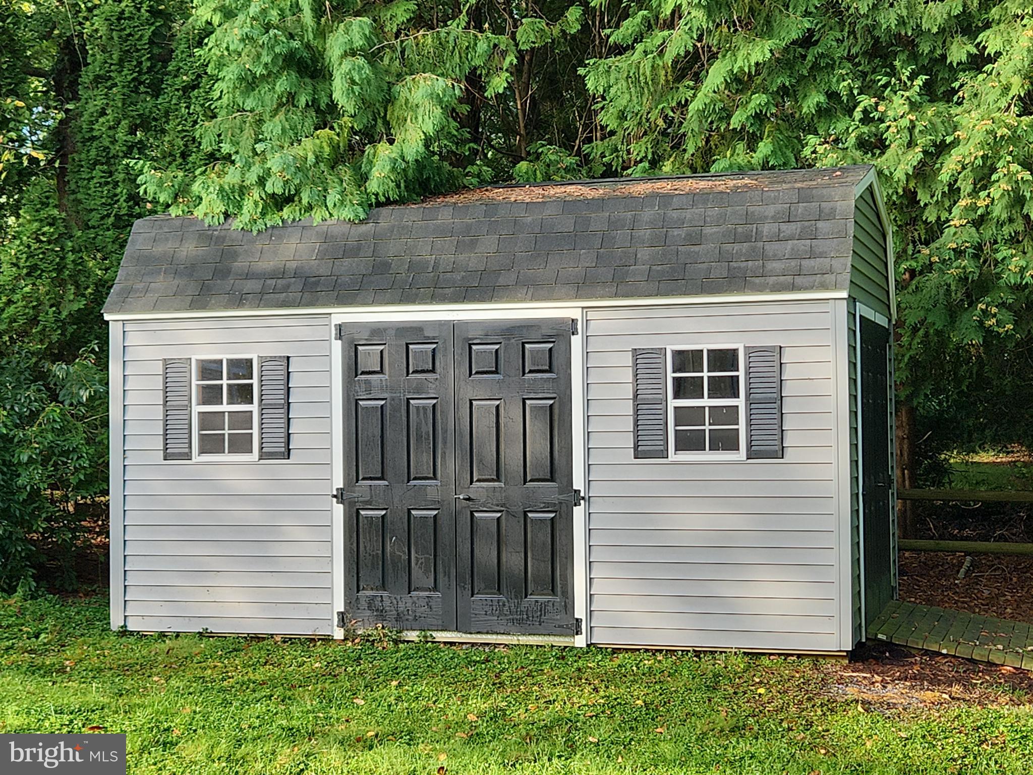 1172 SMITHFIELD CIRCLE