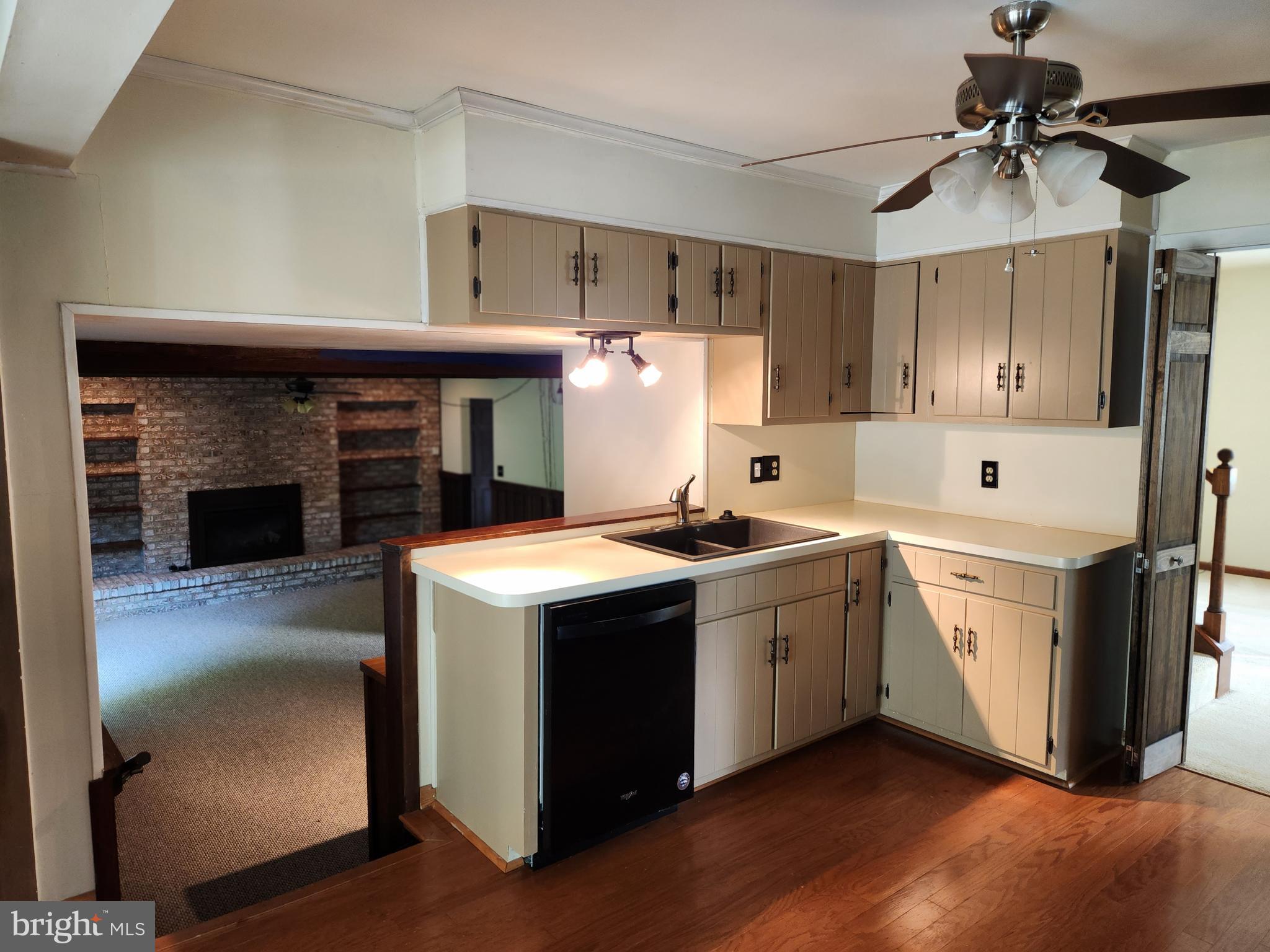 1172 SMITHFIELD CIRCLE