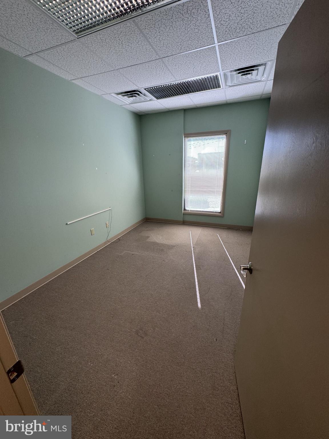 2601 E COLLEGE AVENUE