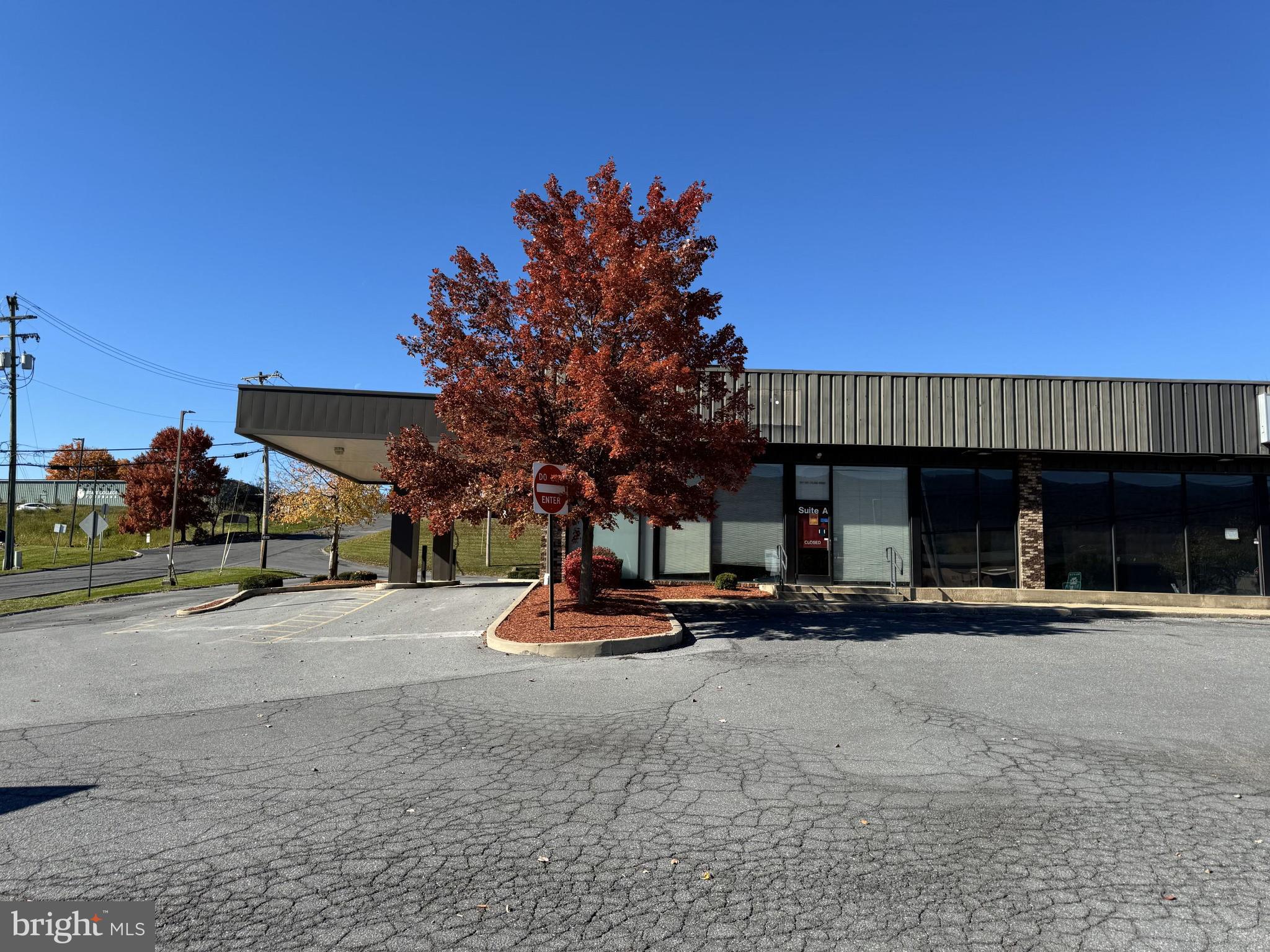 2601 E COLLEGE AVENUE