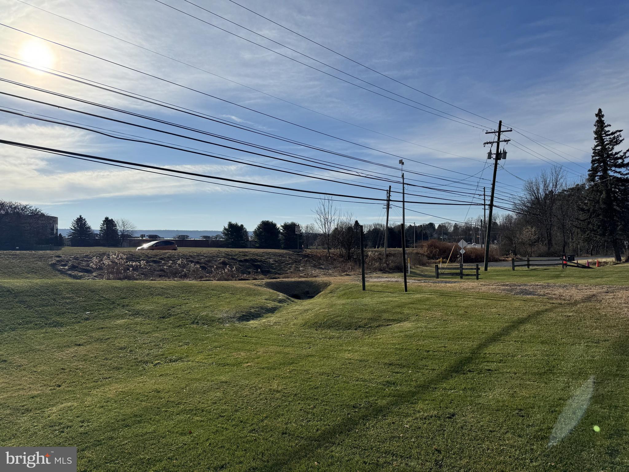 1831 W COLLEGE AVENUE