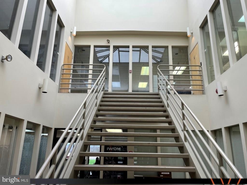 2120 OLD GATESBURG ROAD