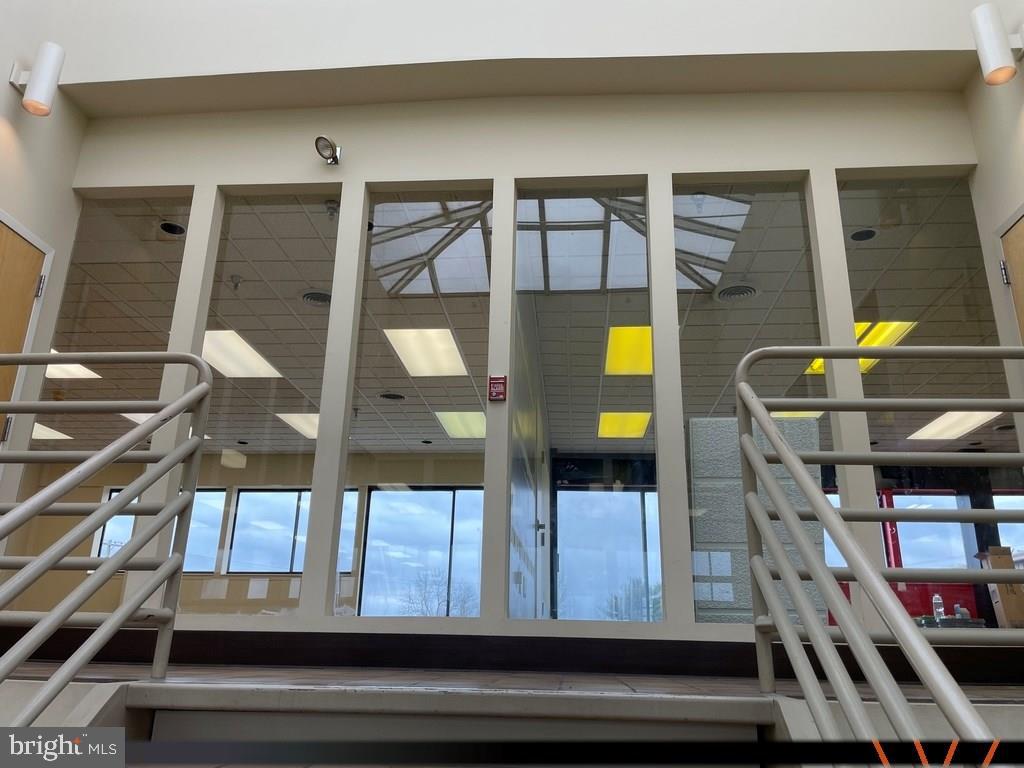 2120 OLD GATESBURG ROAD