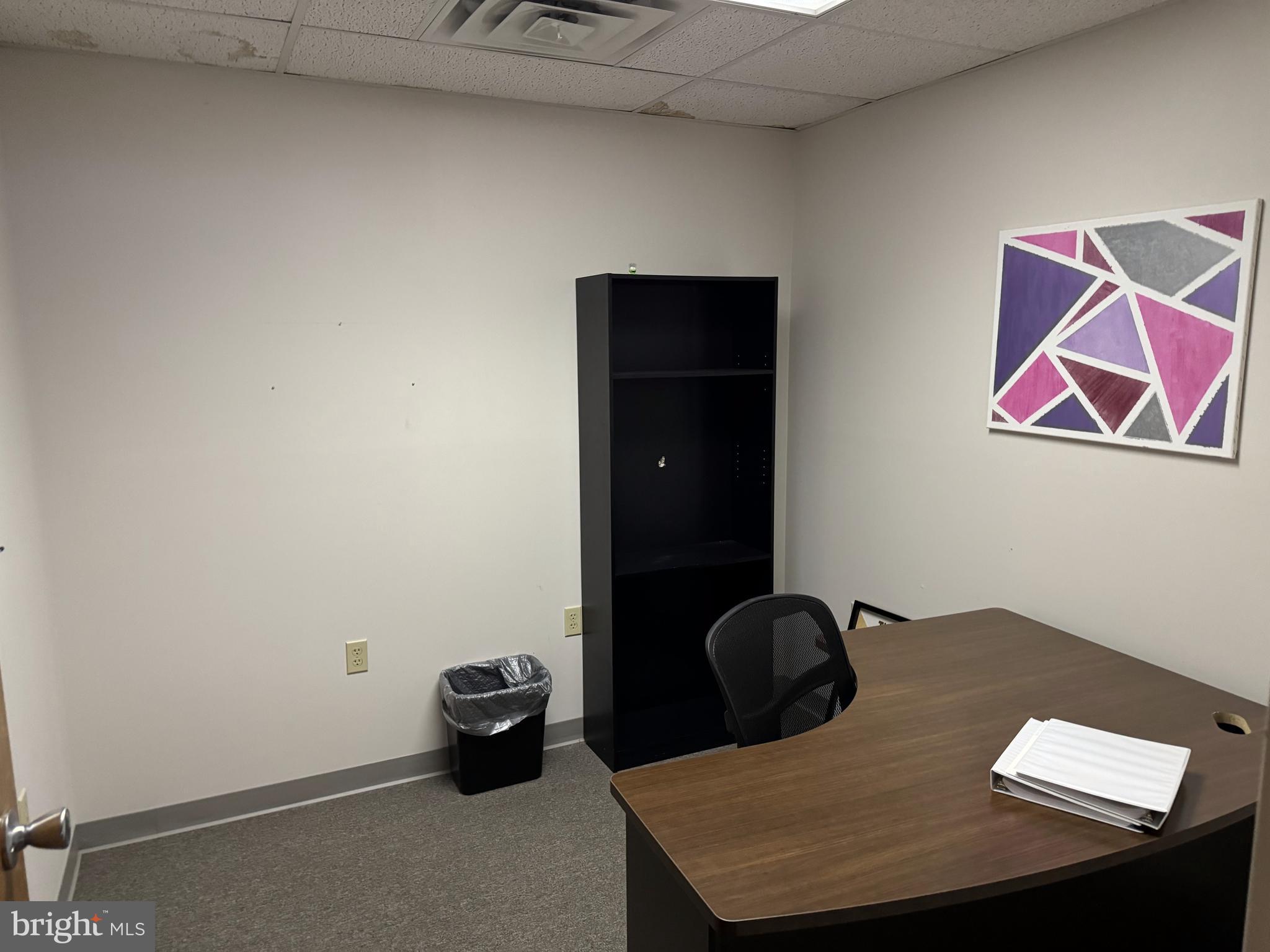 911 UNIVERSITY DRIVE