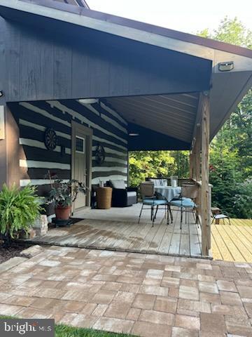 647 E CHESTNUT STREET