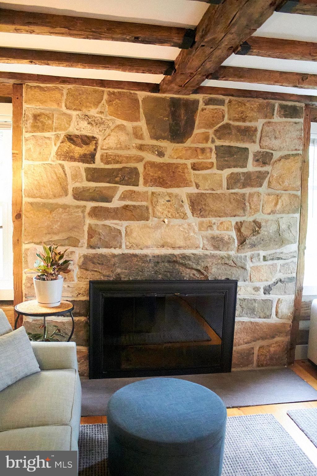 647 E CHESTNUT STREET