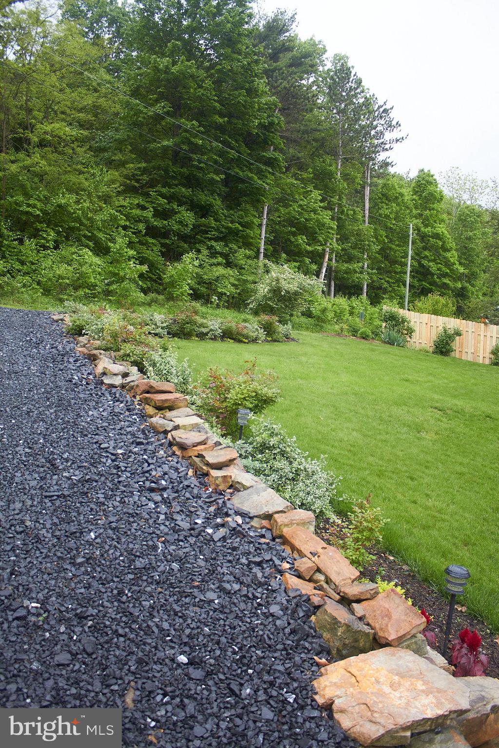 647 E CHESTNUT STREET