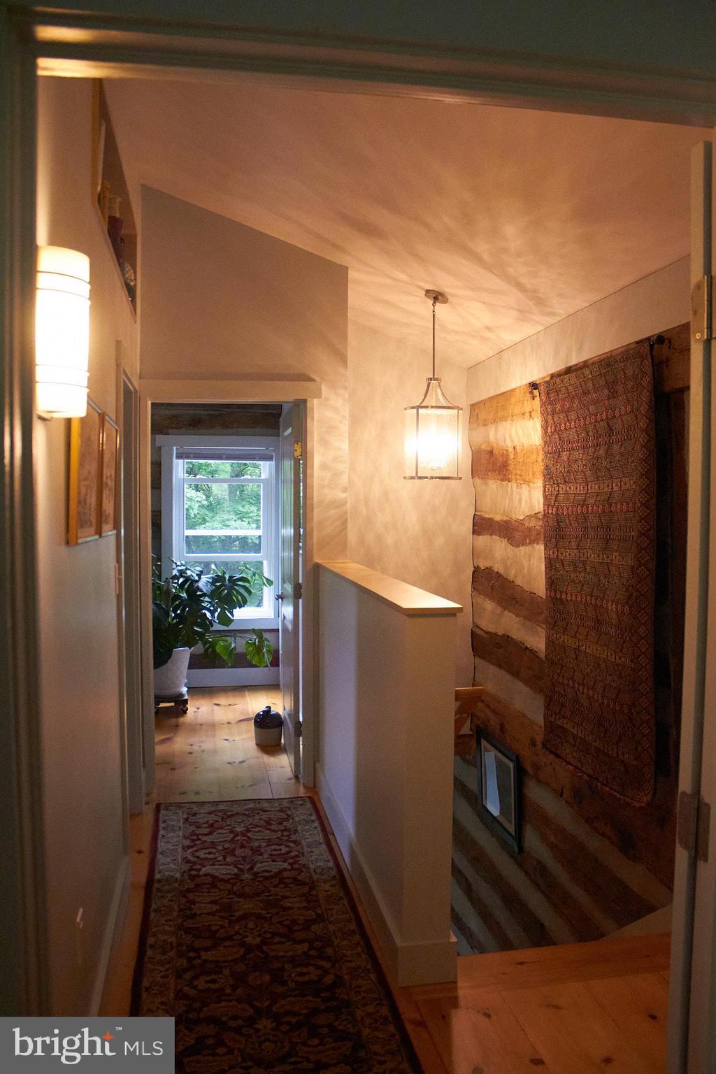 647 E CHESTNUT STREET