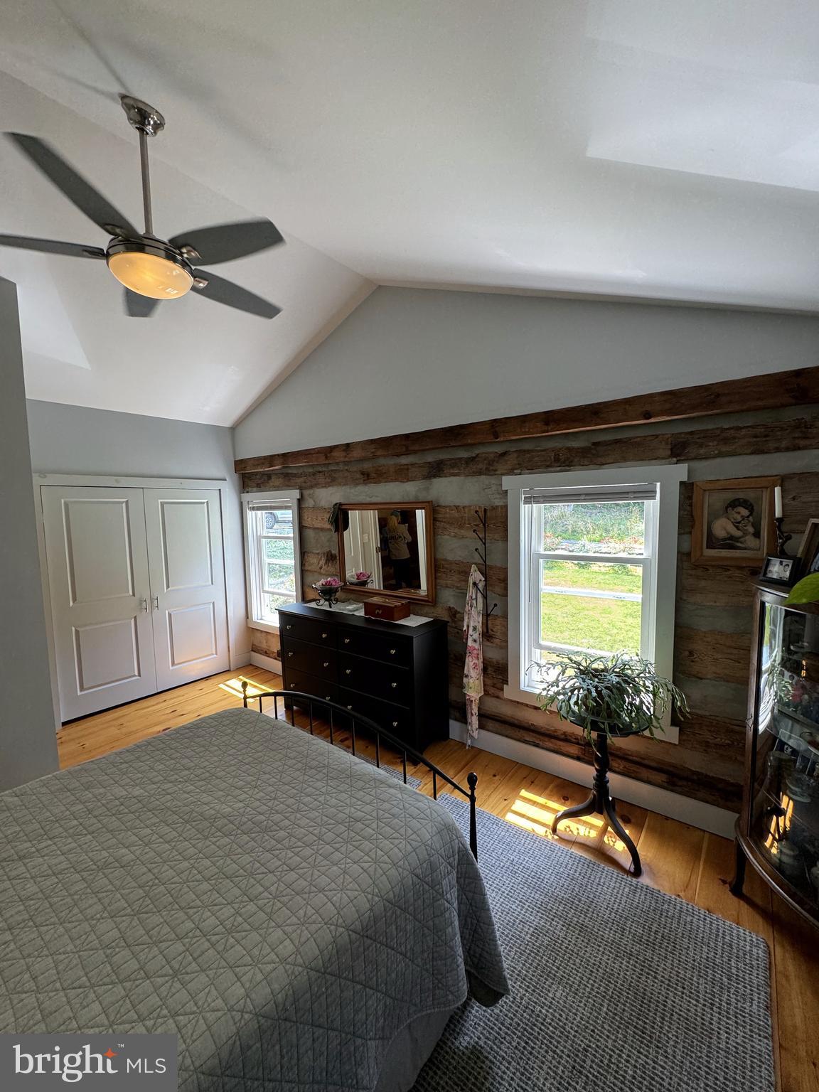 647 E CHESTNUT STREET