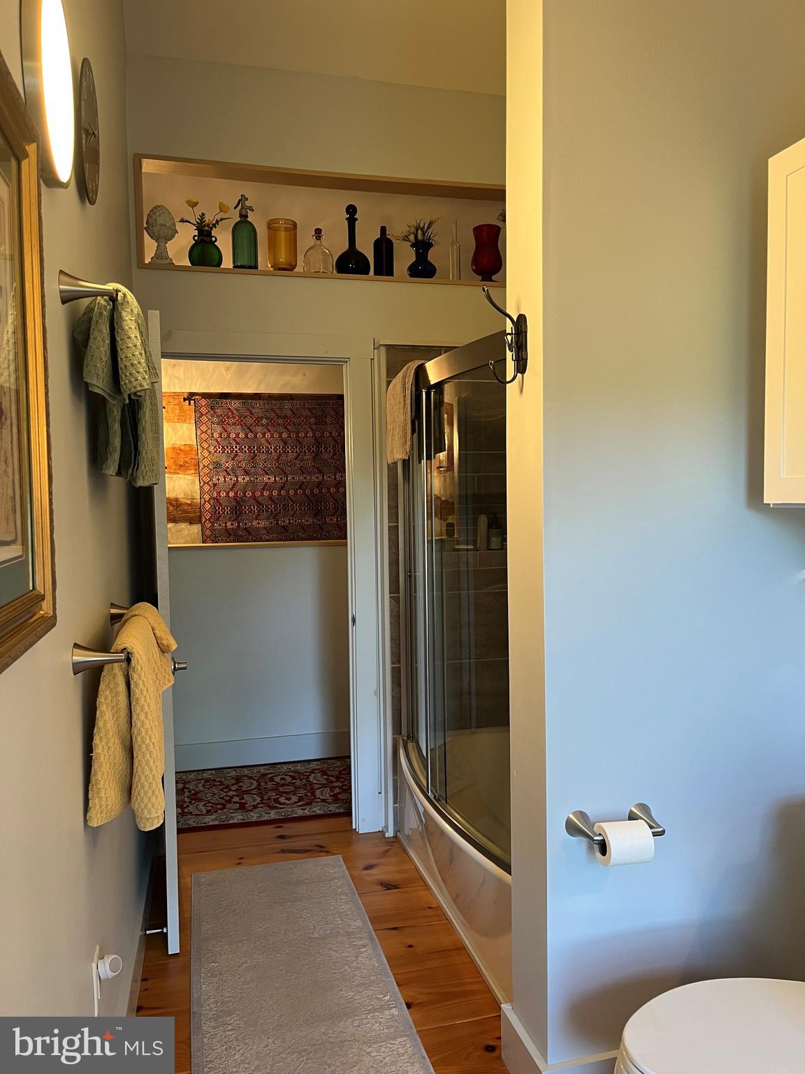 647 E CHESTNUT STREET