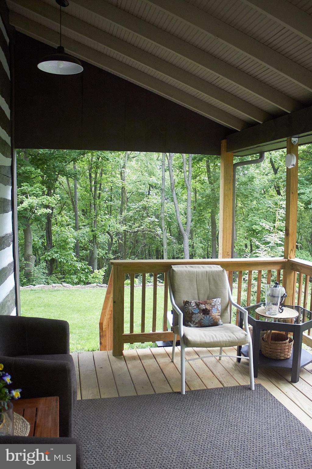 647 E CHESTNUT STREET