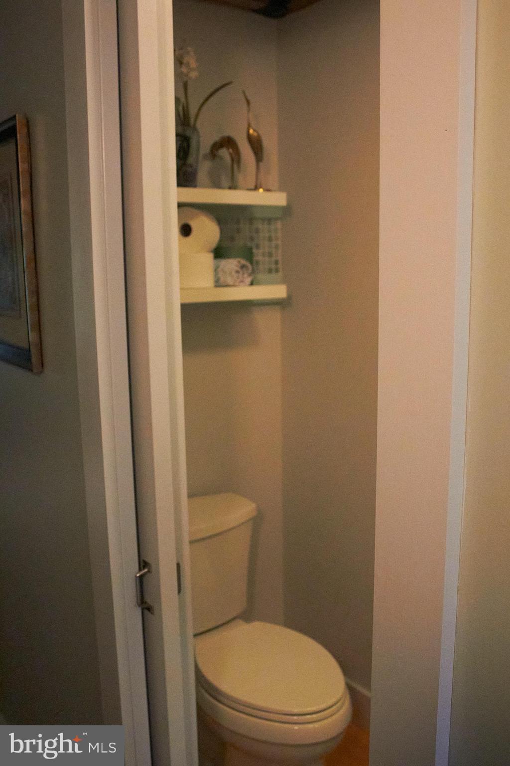 647 E CHESTNUT STREET