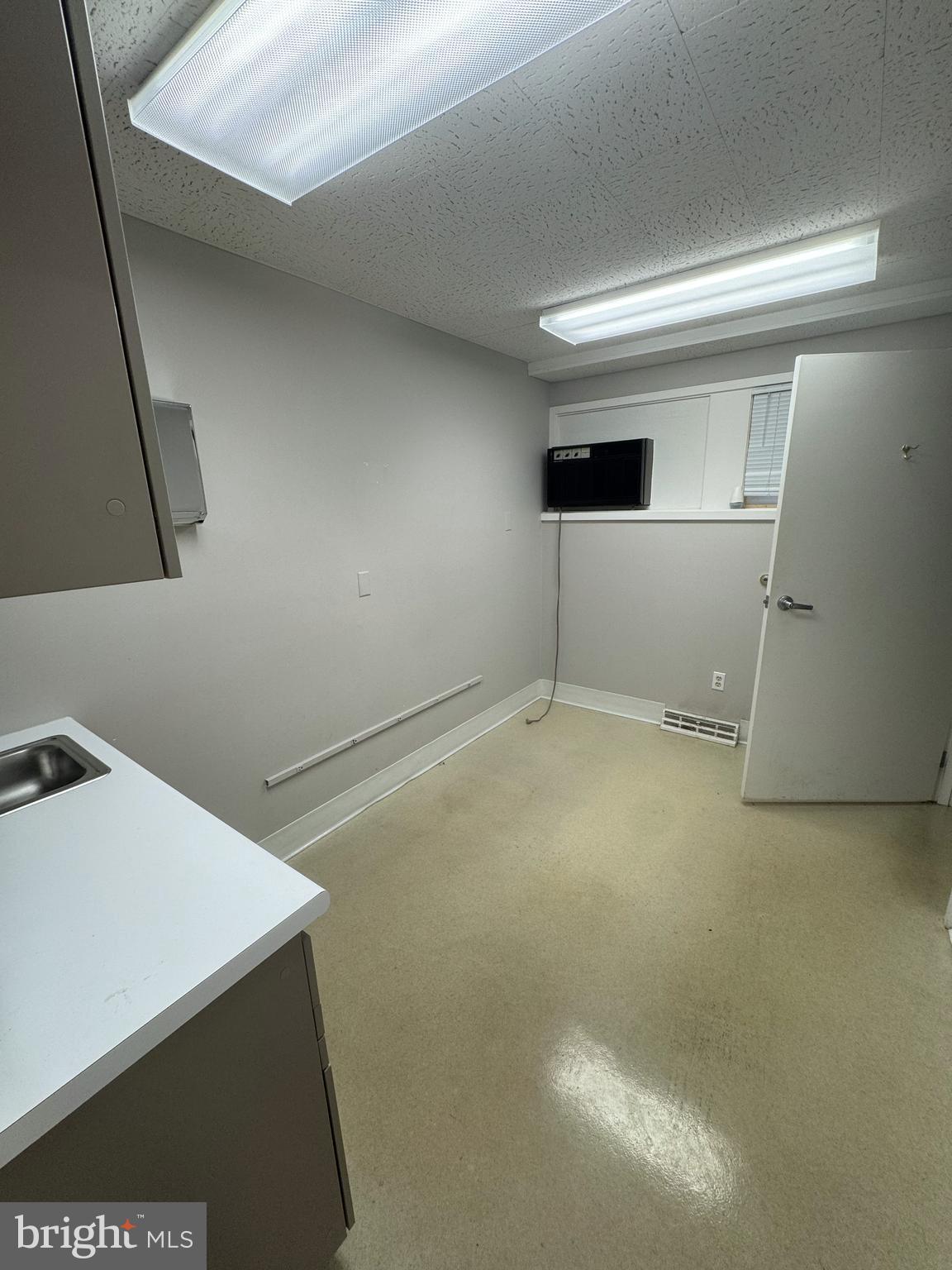 251 EASTERLY PARKWAY 202