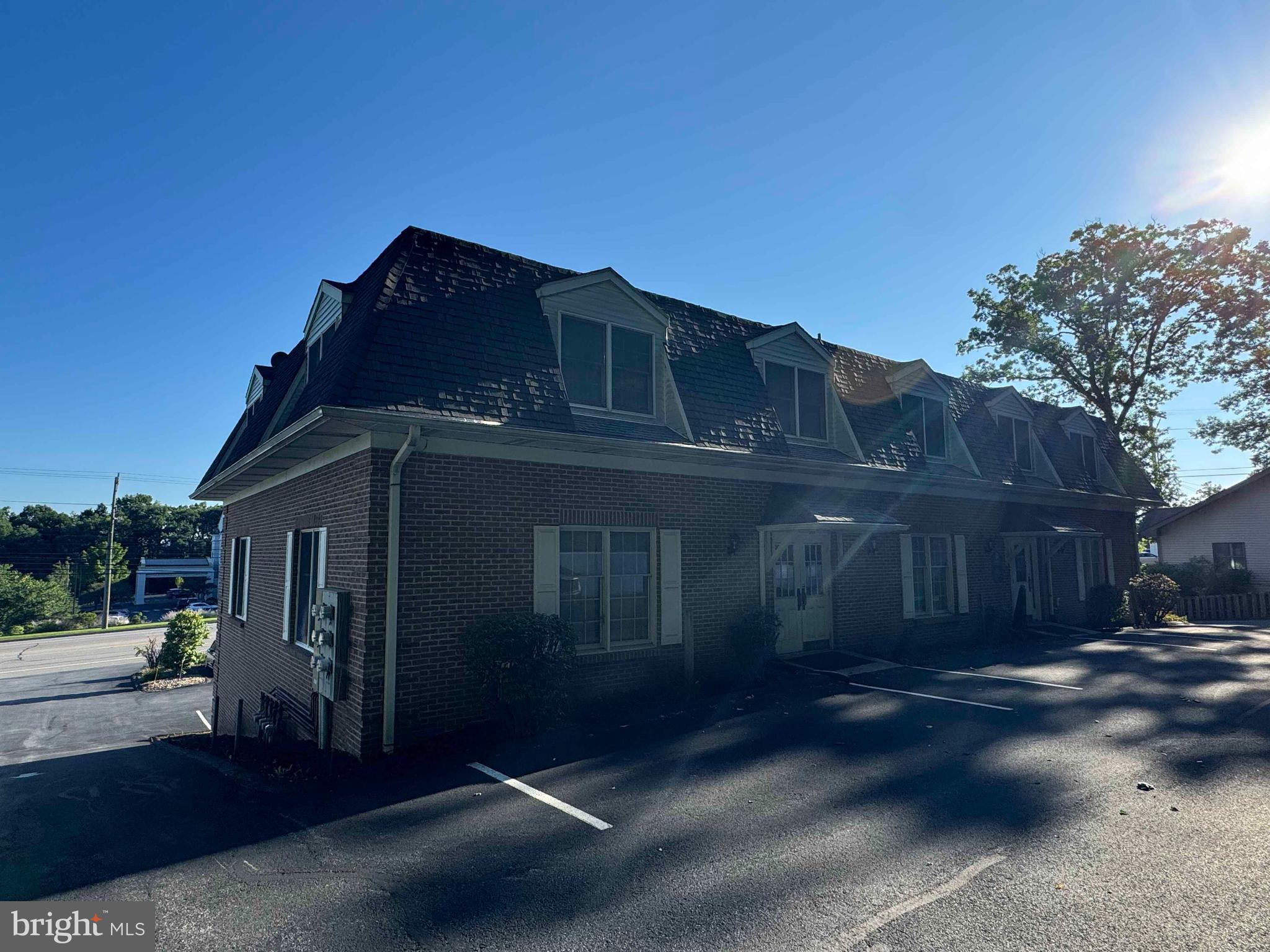 2214 N ATHERTON STREET