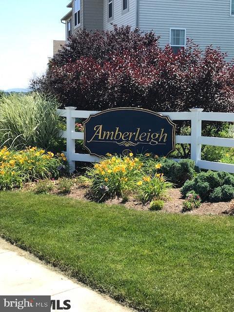 151 FARMINGTON LANE
