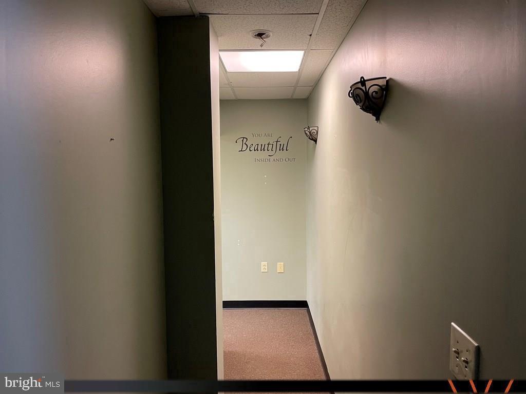 1107 W COLLEGE AVENUE