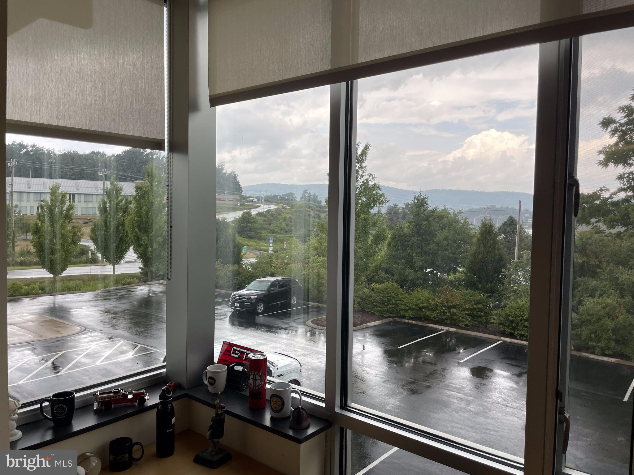 690 GRAYS WOODS BOULEVARD