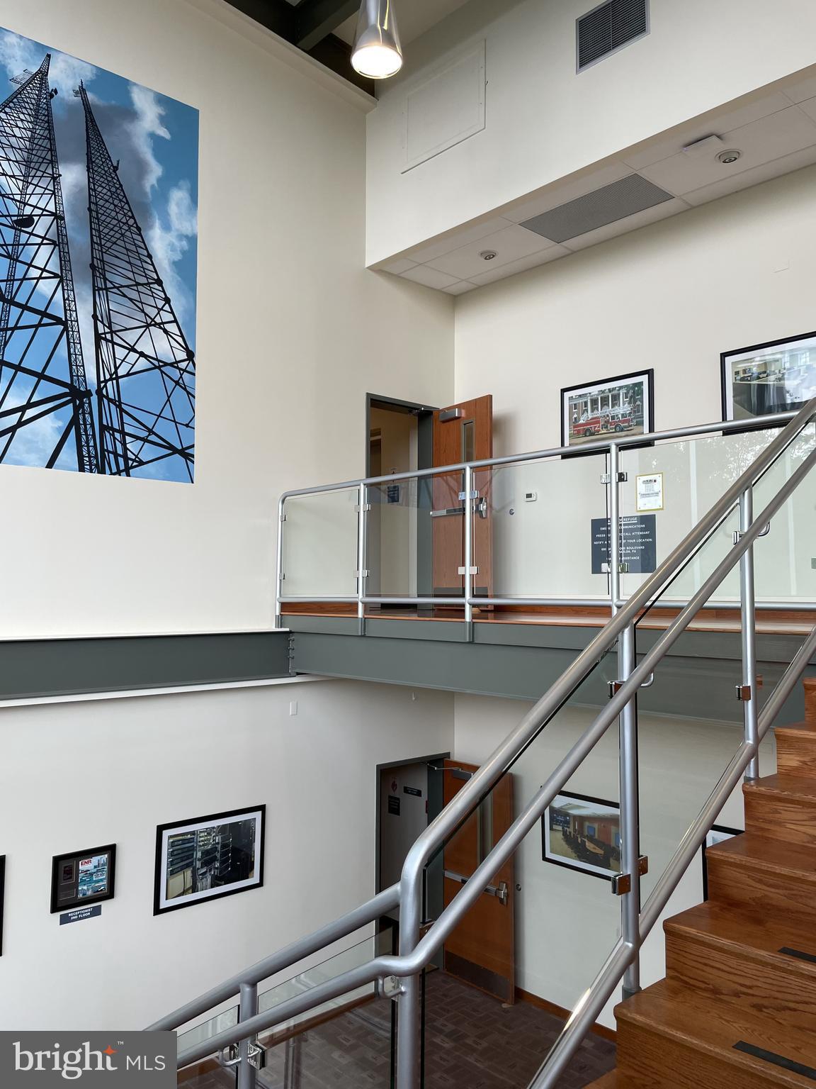 690 GRAYS WOODS BOULEVARD